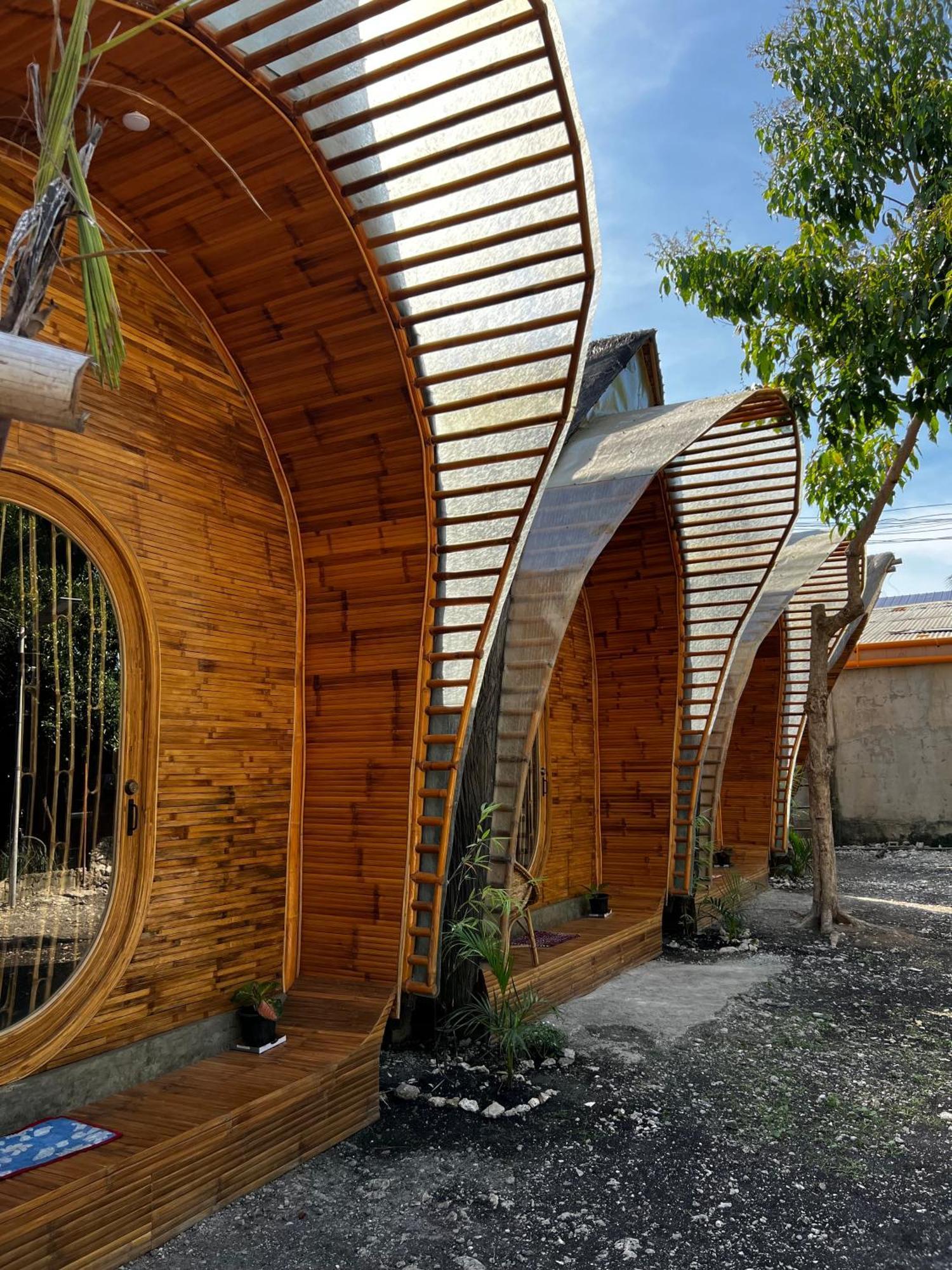 The Backyard Inn Moalboal Ngoại thất bức ảnh