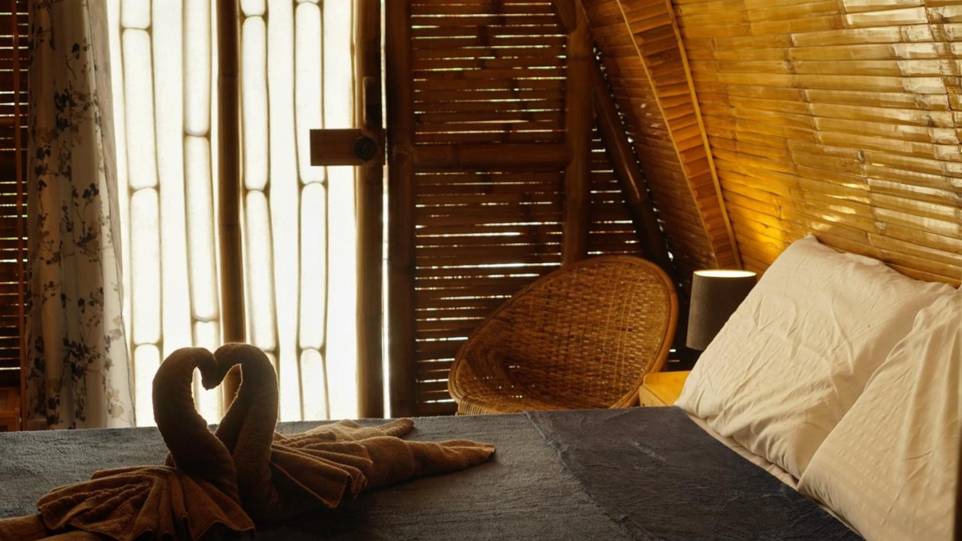 The Backyard Inn Moalboal Ngoại thất bức ảnh